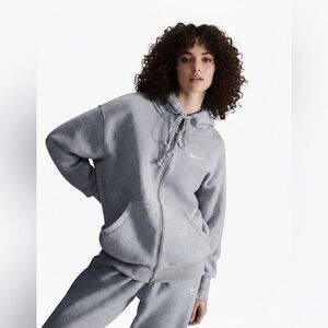 Nike | Women's Sportswear Phoenix Fleece Oversized Full Zip Hoodie